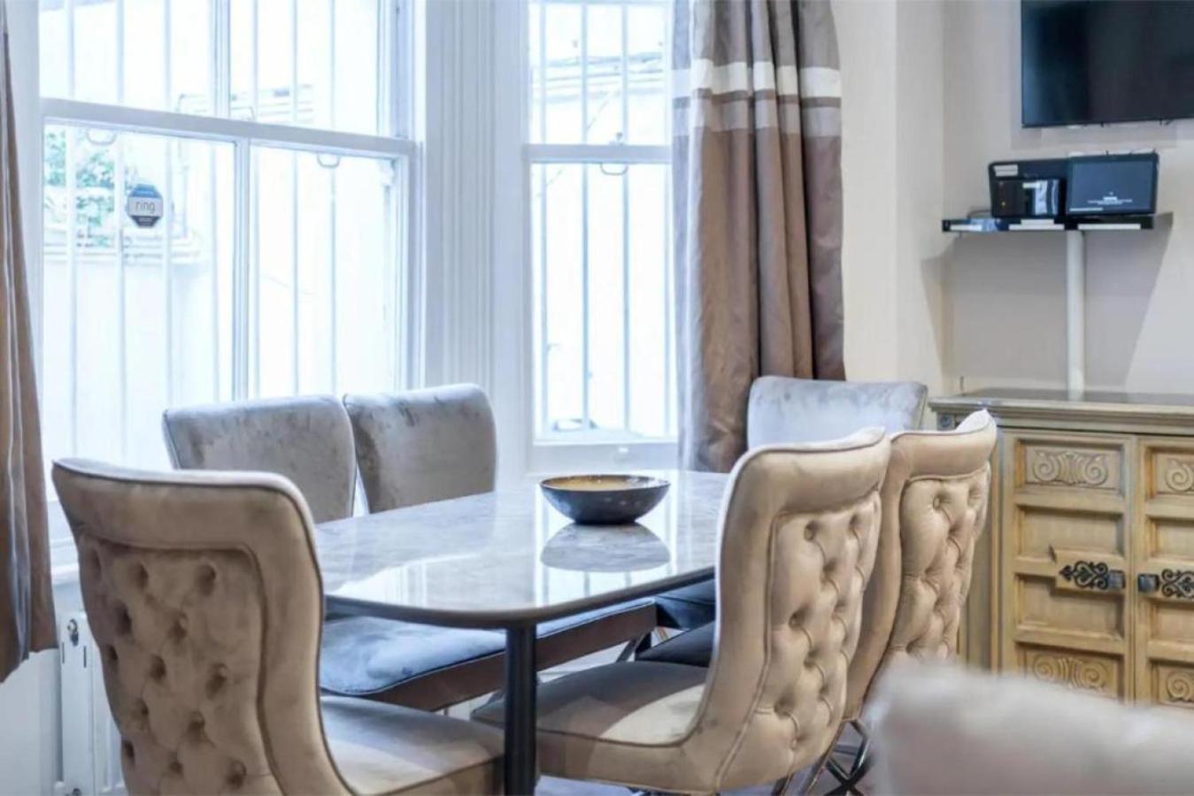 Stunning 2Bed 2Bath Apt In Earls Court Sleeps Six London Exterior photo
