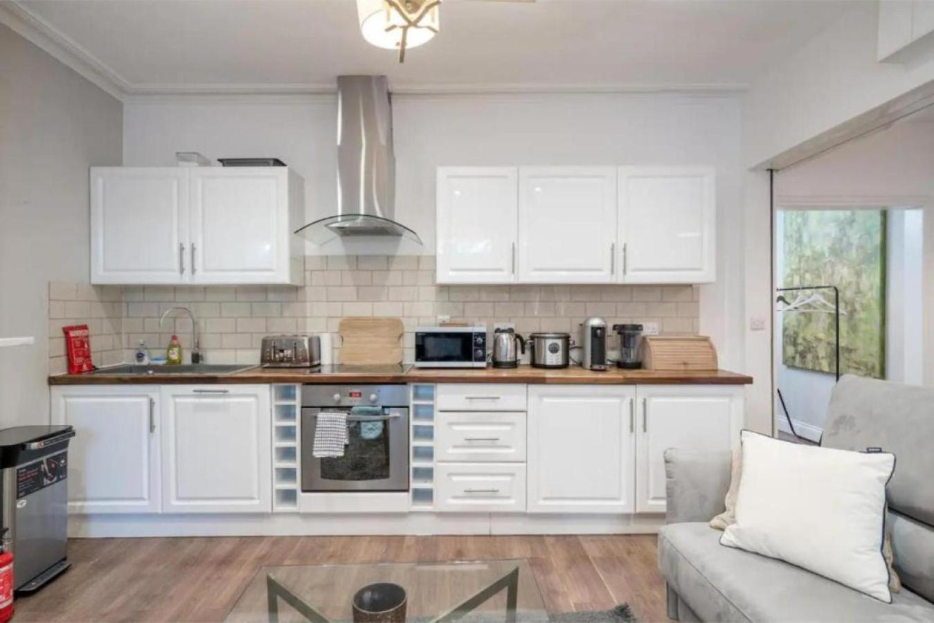 Stunning 2Bed 2Bath Apt In Earls Court Sleeps Six London Exterior photo