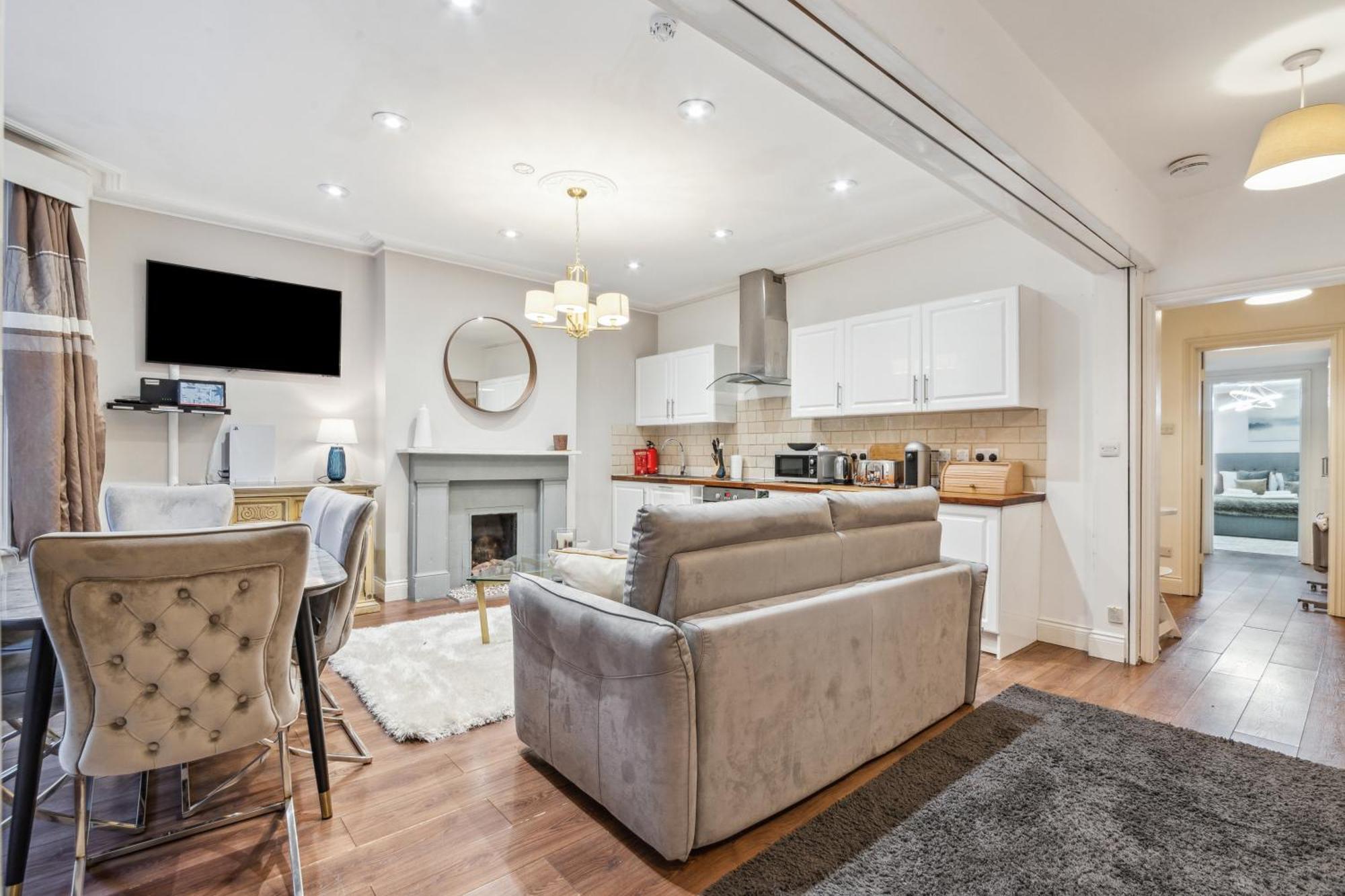 Stunning 2Bed 2Bath Apt In Earls Court Sleeps Six London Exterior photo